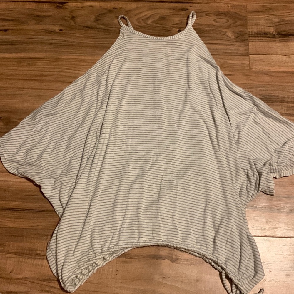 open shoulder tee